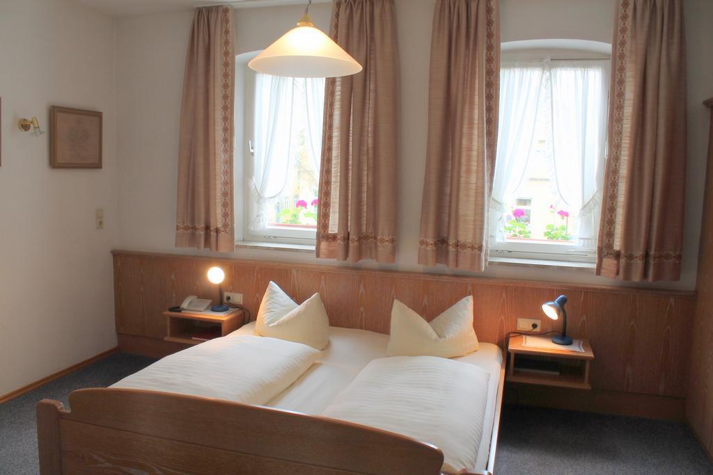 Hotel Bezold Rothenburg ob der Tauber Ruang foto