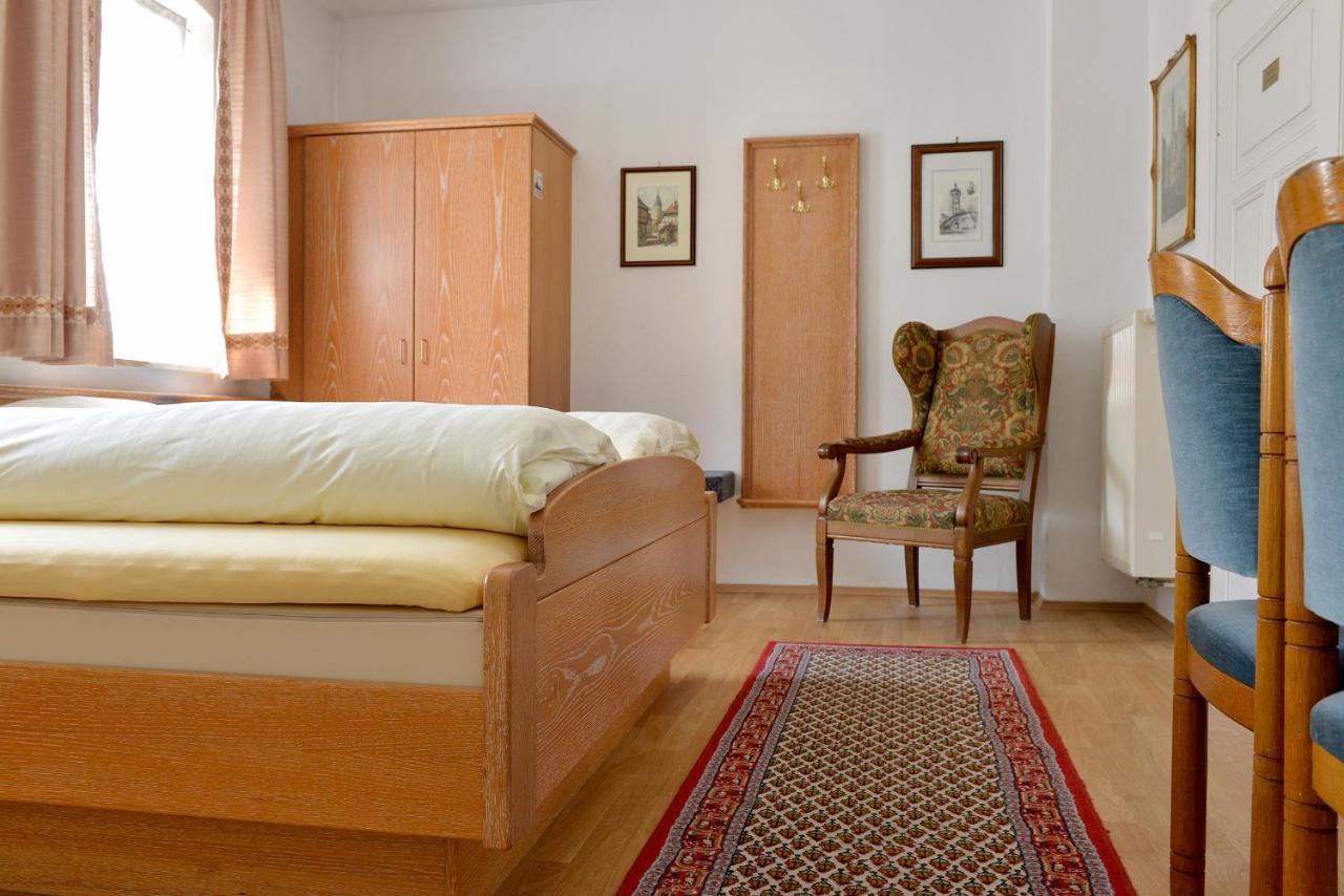 Hotel Bezold Rothenburg ob der Tauber Bagian luar foto