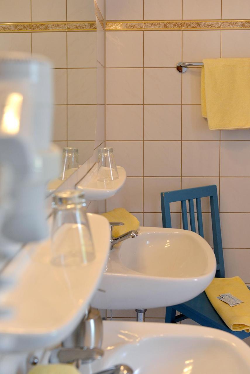 Hotel Bezold Rothenburg ob der Tauber Bagian luar foto